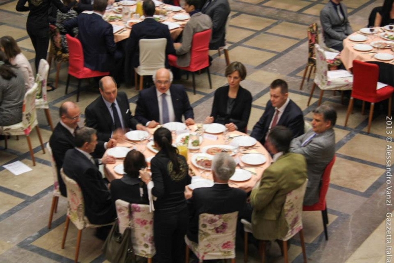 cena sociale nel Museo Nazionale di Varsavia